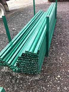 Стойка квадратная профиль 40х40х1,8 мм для ограждения