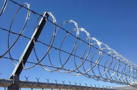 Спиральный барьер безопасности СББ 450/40/3 АКЛ-С цинк витая 6,0-8,0 м